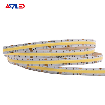 شريط LED ذو كثافة عالية 16.4Ft 640Led / M درجة حرارة اللون المرتبطة الضوء المضغوط