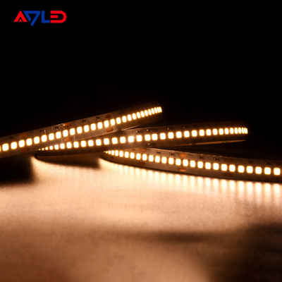 ضوء عالي SMD 2835 LED شريط 240 LED / M للإضاءة الداخلية عالية السطوع