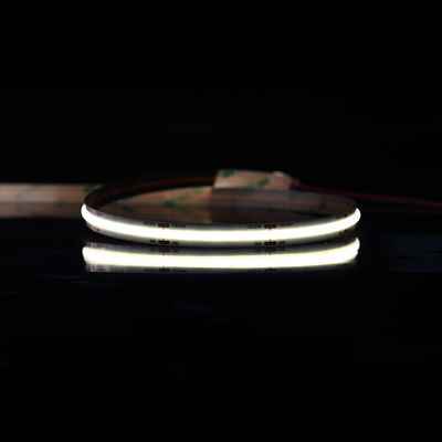 شريط كوب LED مع 528 رقاقة عرض 8 ملم و 3000k 4000k و 6500k خيارات اللون للوحة الإعلانية الستارة