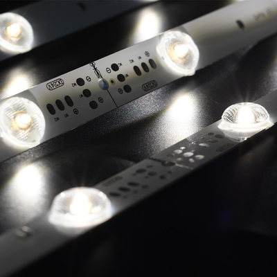 إضاءة خلفية LED لحل السقف الممتد ضمان IP20 لمدة 5 سنوات السقف الممتد الداخلي وصناديق الإضاءة المفردة