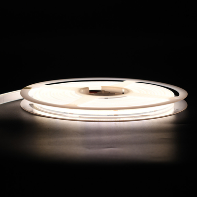 إضاءة الأرضية شريط COB LED مع كفاءة 10W / M و 100LM / W في اللون الأبيض