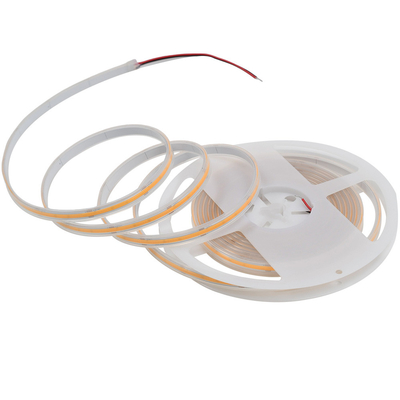 إضاءة الأرضية شريط COB LED مع كفاءة 10W / M و 100LM / W في اللون الأبيض