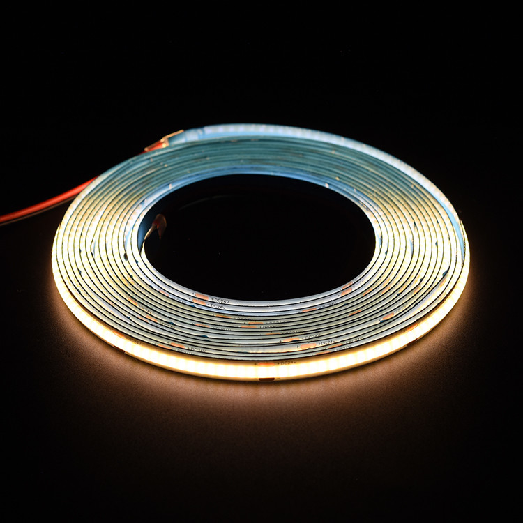 كثافة عالية بلا نقاط 480Leds مرنة COB الشريط الضوء COB LED الشريط 5 مترا / ريل 8MM 12V / 24V