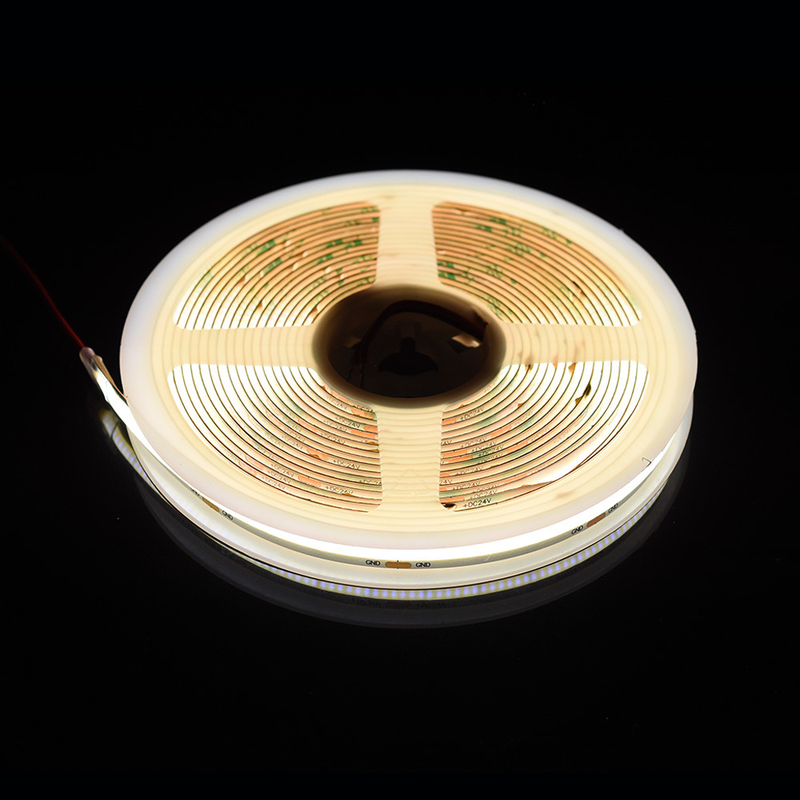 لوحة الألومنيوم شريط LED COB خال من النقاط مع 528 LED على شريط 10 ملم و 2700K/6500K لون