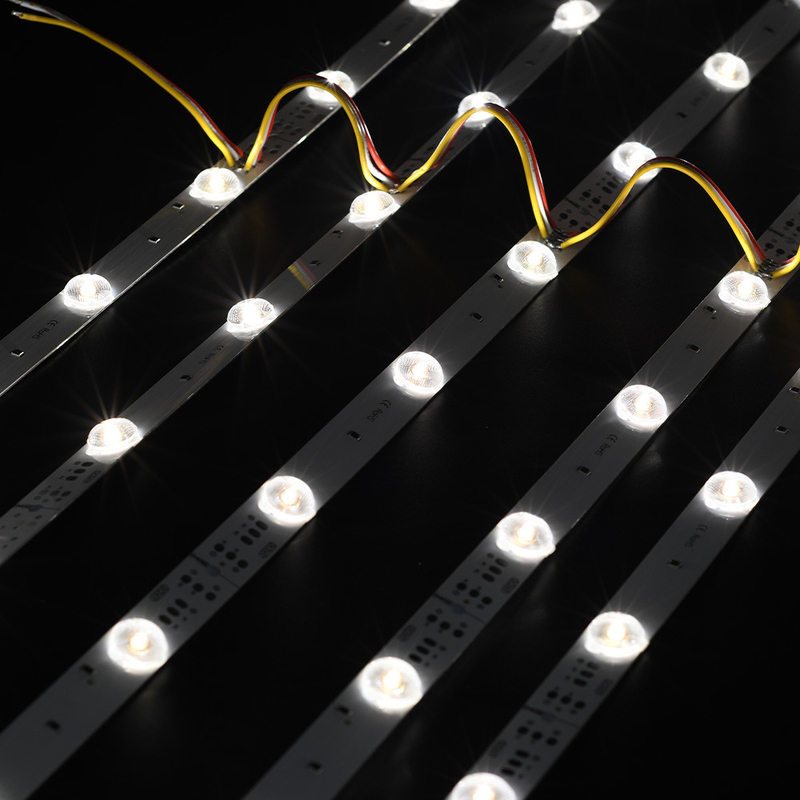 إضاءة خلفية LED لحل السقف الممتد ضمان IP20 لمدة 5 سنوات السقف الممتد الداخلي وصناديق الإضاءة المفردة